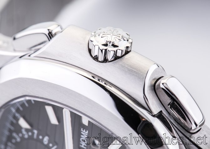Patek Philippe 5990/1A-001 Nautilus Travel Time Chrono - фото 10