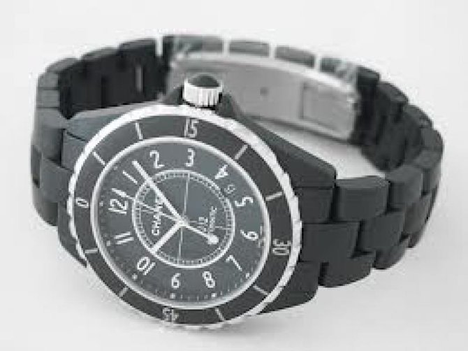 Chanel H3131 J12 Black J12 Automatic H3131 - фото 3