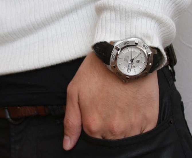 Tag Heuer WAF2011.FT8010 Aquaracer Calibre 5 Day Date Automatic 41 mm  - фото 3