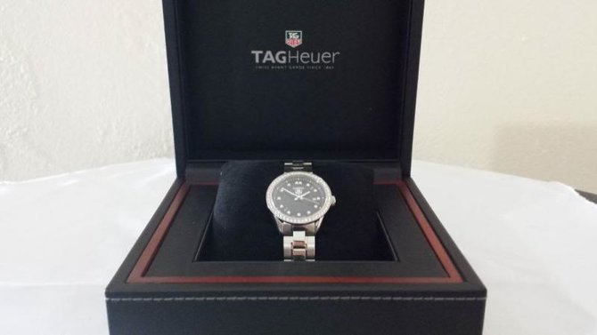 Tag Heuer WV1412.BA0793 Carrera Diamond Dial and Bezel 27 mm  - фото 2