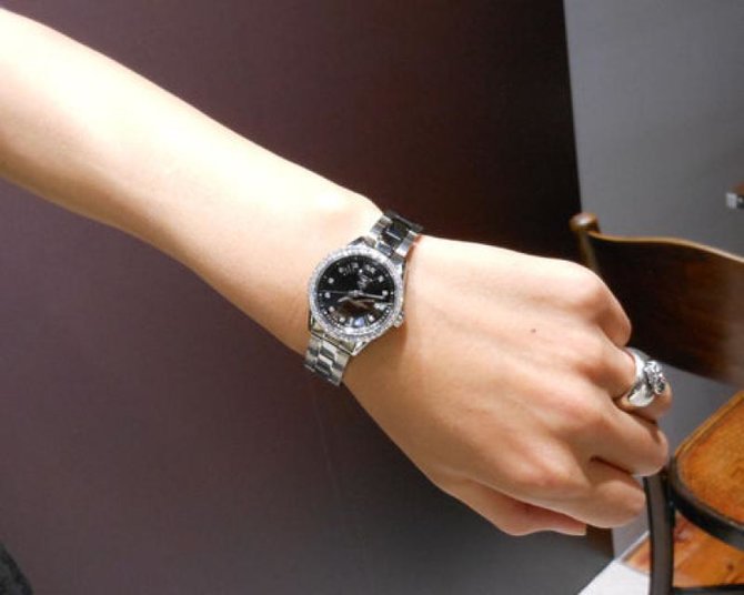 Tag Heuer WV1412.BA0793 Carrera Diamond Dial and Bezel 27 mm  - фото 3