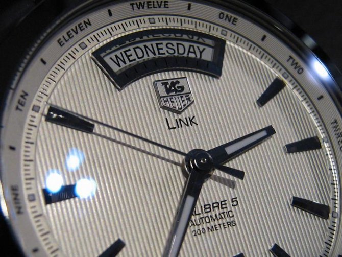 Tag Heuer WJF2011.BA0592 Link Calibre 5 Day Date Automatic 42 mm - фото 3