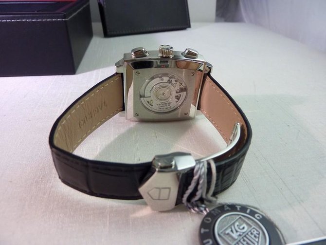Tag Heuer CAW2110.FC6177 Monaco Calibre 12 Automatic Chronograph 39 mm  - фото 4