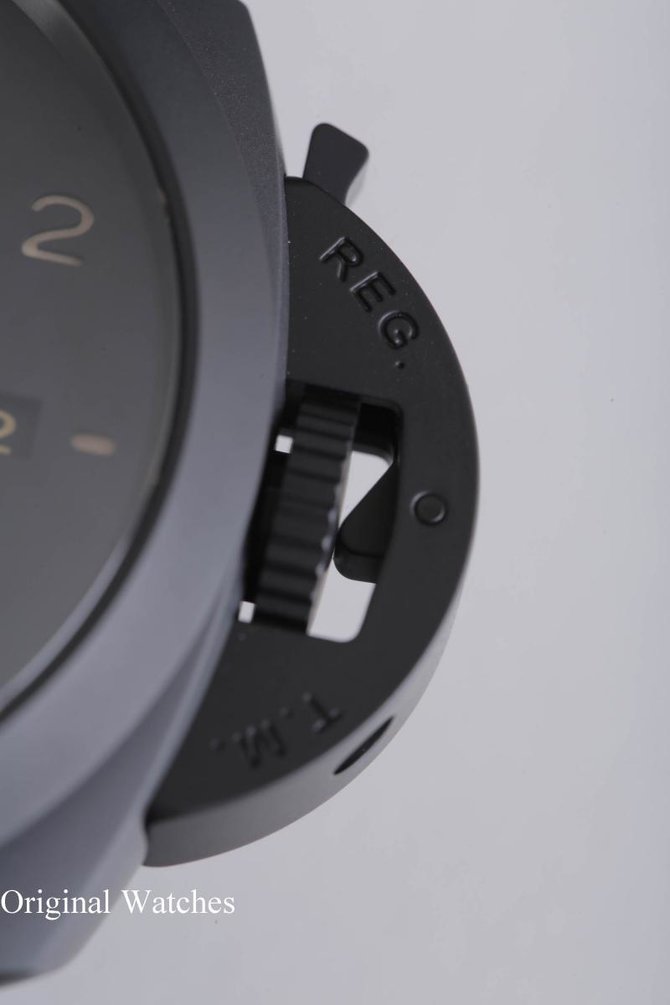 Officine Panerai PAM00438 Luminor Tuttonero GMT Ceramic - фото 11