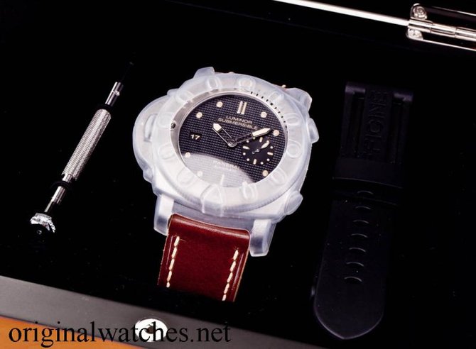 Officine Panerai PAM00569 Luminor Submersible 1950 Left-Handed 3 Days Automatic Titanium - фото 8