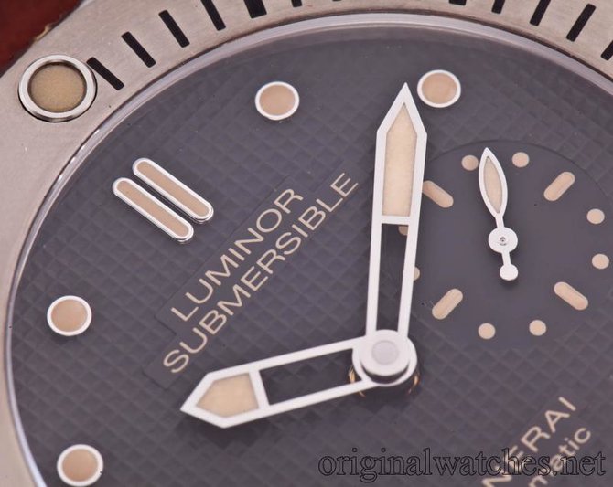 Officine Panerai PAM00569 Luminor Submersible 1950 Left-Handed 3 Days Automatic Titanium - фото 17