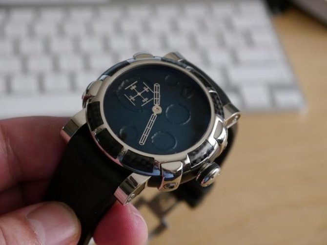Romain Jerome MB.F1.11BB.00 Moon-Dna Moon Dust - фото 3