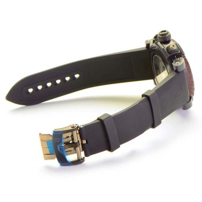 Romain Jerome CH.T.OXY4.BBBB.00.BB Titanic-Dna Chronograph - фото 4