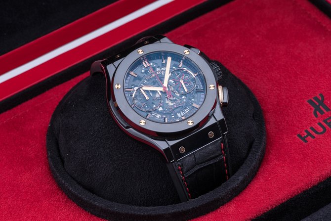Hublot 525.CS.0138.LR.DWD14 Classic Fusion Dwyane Wade 2014 - фото 17