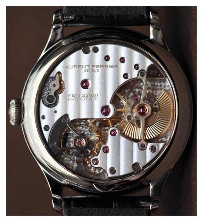 Laurent Ferrier LCF004 R Galet Micro-Rotor Micro-Rotor Black - фото 7