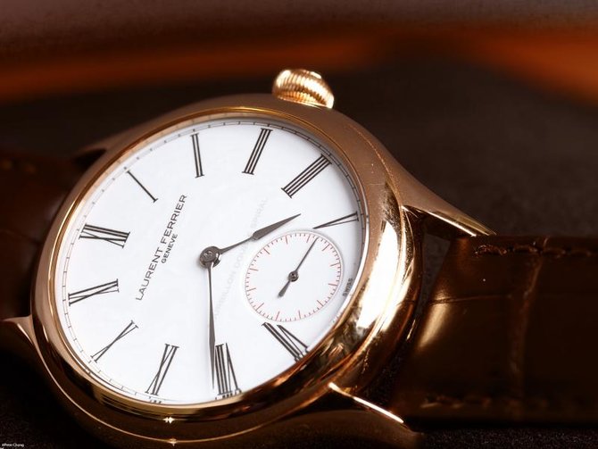 Laurent Ferrier LCF001-RG Galet Classic WHITE GRAND FEU ENAMEL DIAL - фото 3