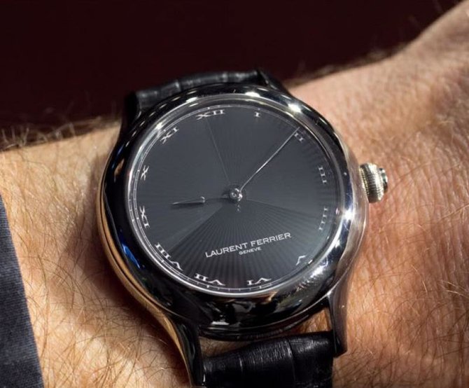 Laurent Ferrier LCF002-two dials Galet Secret Tourbillon Double Spiral  - фото 8