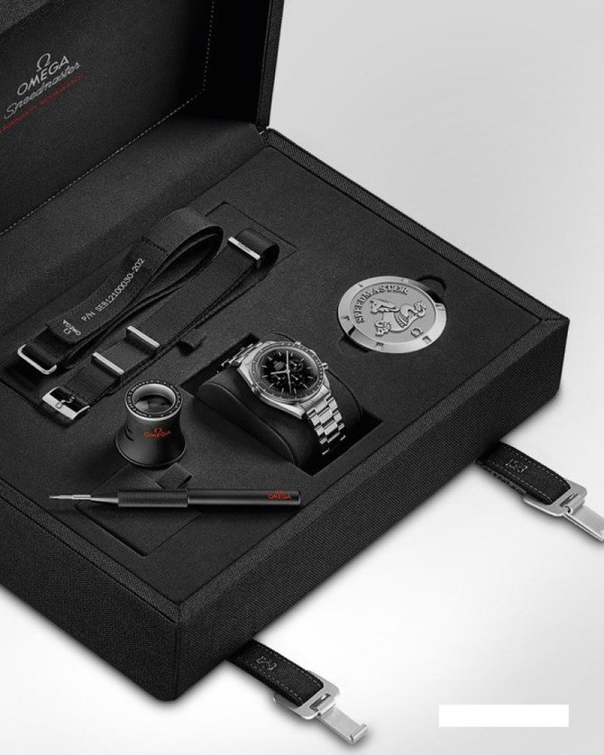 Omega 311.30.42.30.01.005 Speedmaster Professional 'Moonwatch'  - фото 4