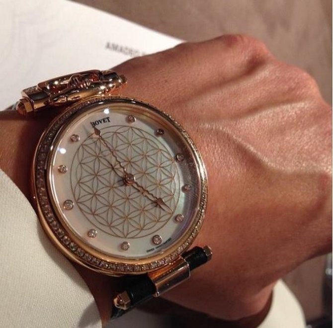 Bovet HMS080-SD12-P15 Fleur de vie Chateau De Motiers Fleurier Amadeo - фото 2