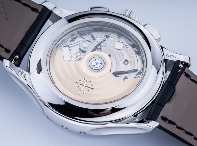 Patek Philippe 5905P-001 Complications Annual Calendar Chronograph - фото 2