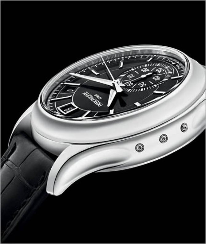 Patek Philippe 5905P-010 Complications 42mm  - фото 3