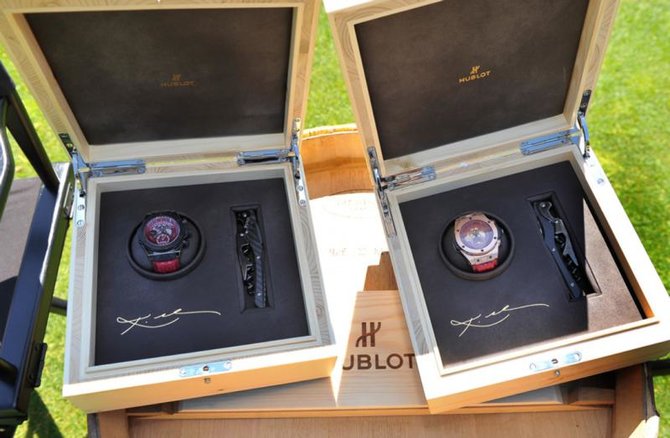 Hublot 413.OX.4738.PR.KOB15 Big Bang Unico Chronograph Retrograde Kobe “Vino” Bryant - фото 4