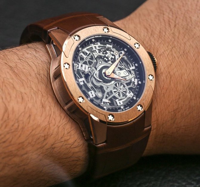 Richard Mille RM 63-01 Dizzy Hands RM Gold - фото 4
