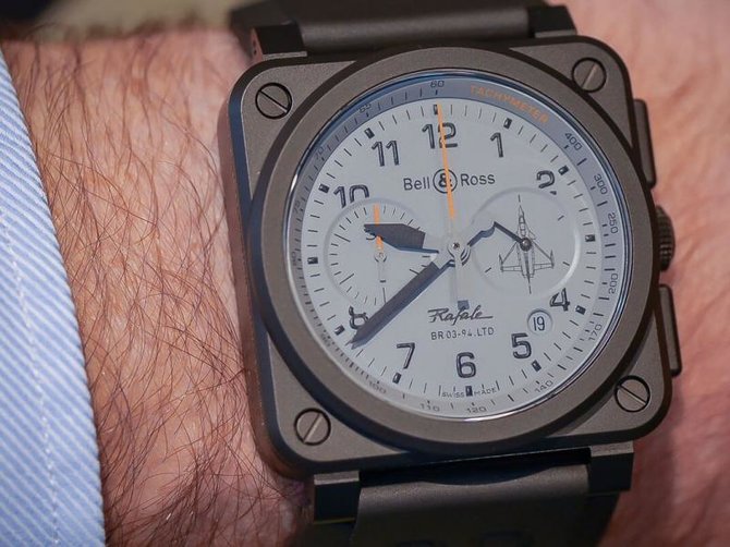 Bell & Ross BR 03-94 Rafale Aviation Chronograph - фото 4