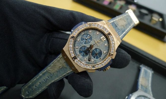 Hublot 341.PL.2780.NR.1204.JEANS Big Bang 44mm Jeans Gold Diamonds - фото 4