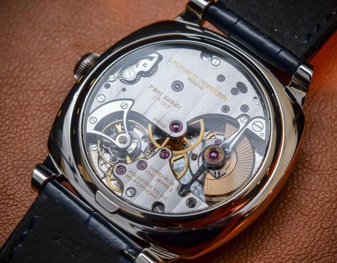 Laurent Ferrier LCF0013-AC Galet Classic Square - фото 2