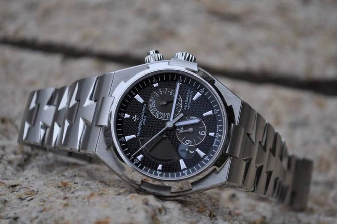 Vacheron Constantin 47450/b01a-9227 Overseas Dual Time - фото 4