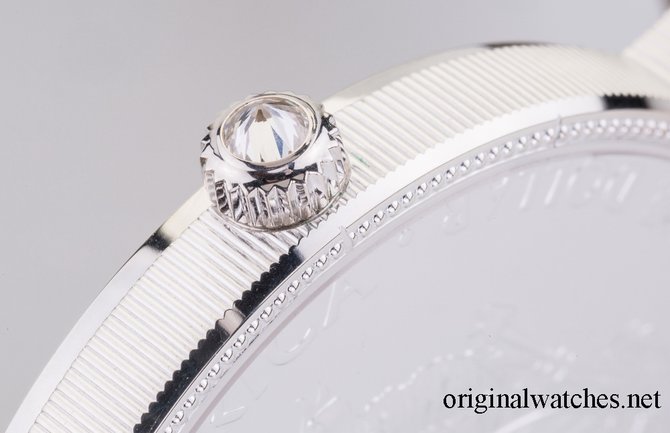 Corum 082.645.01/0001 MU53 Coin  1$ Silver Coin 50th Anniversary Edition - фото 9