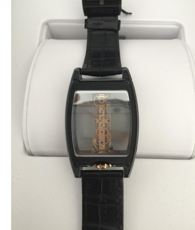Corum B113/02213 - 113.261.15/0001 0000R Golden Bridges Ceramic - фото 3
