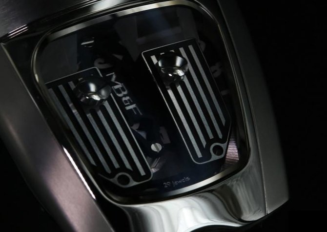 MB&F HMX Lotus Black Horological Machines Machine No.10 - фото 4