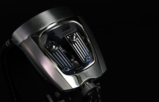 MB&F HMX Lotus Black Horological Machines Machine No.10 - фото 2