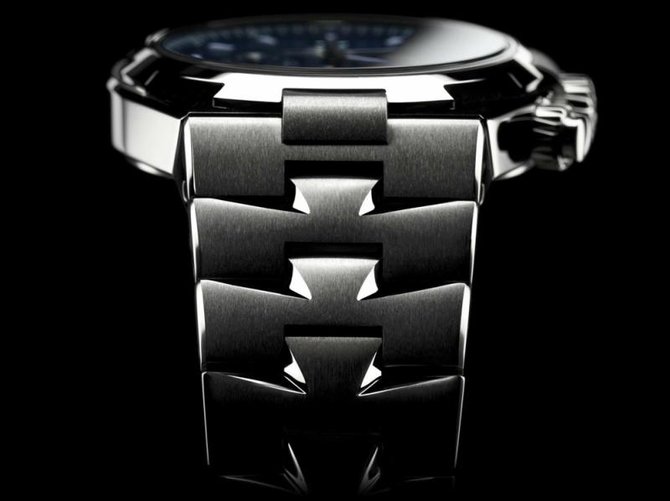 Vacheron Constantin 49150/B01A-9745 Overseas Chronograph - фото 3