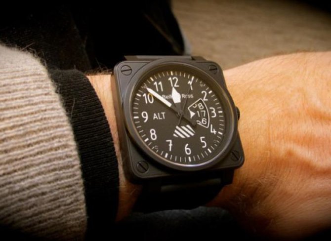 Bell & Ross BR 01 Altimeter Aviation Flight Instruments - фото 2