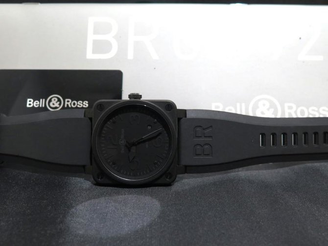 Bell & Ross BR 03-92 Phantom Ceramic Aviation 42 mm - фото 3