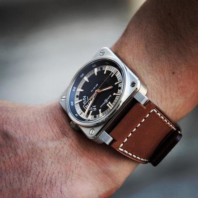 Bell & Ross BR 03-96 Golden Heritage Aviation 42 mm - фото 4
