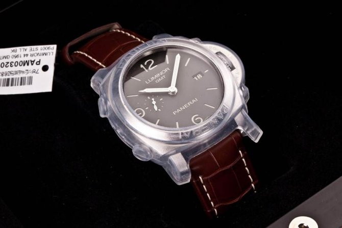 Officine Panerai PAM00320 Luminor 1950 3 Days GMT Automatic - фото 6