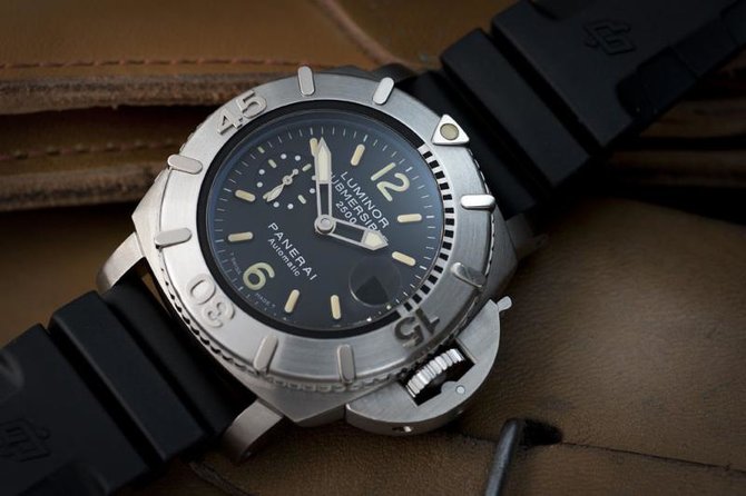 Officine Panerai PAM00194 Special Editions Luminor Submersible 2500m Special Edition 1000 - фото 7