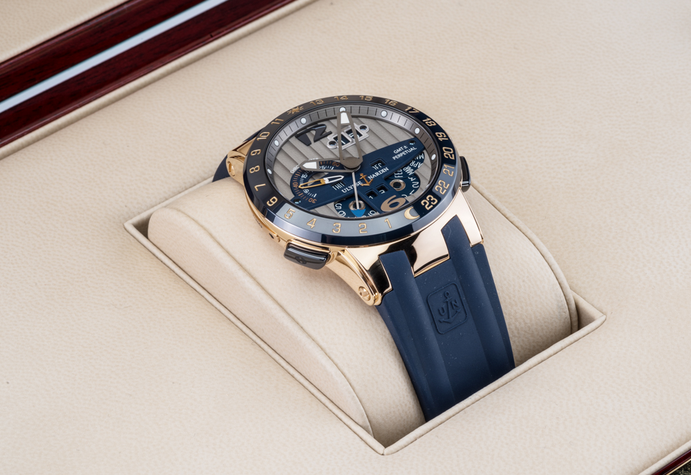 326-00-3 Ulysse Nardin El Toro Perpetual Calendar