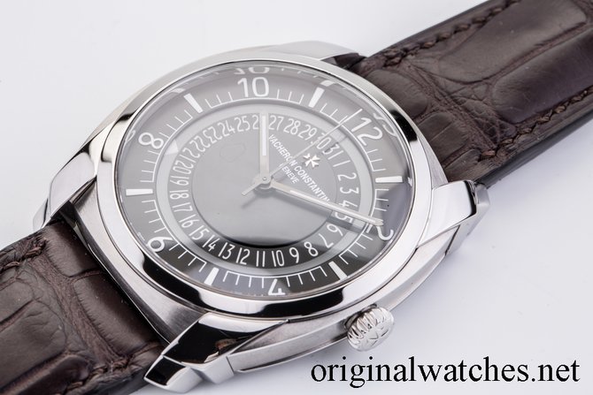 Vacheron Constantin 4500S/000A-B196 Quai de L'Ile Date Self-Winding Steel - фото 6