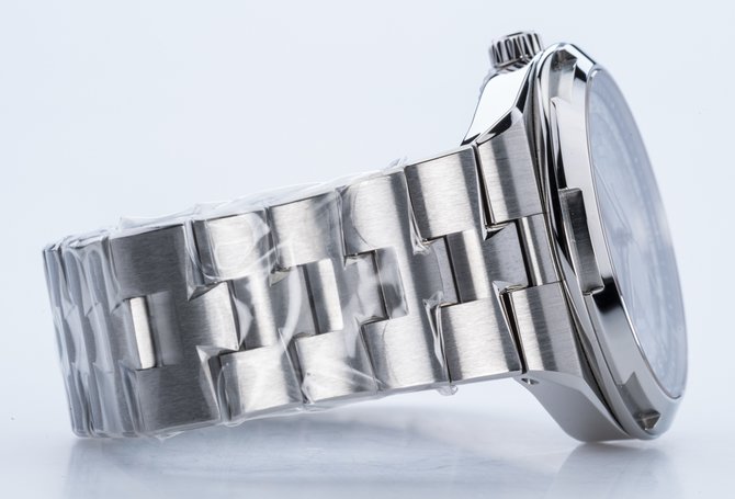 Vacheron Constantin 7700V/110A-B172 Overseas World Time - фото 17