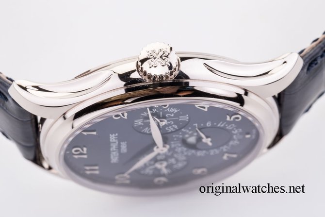 Patek Philippe 5327G-001 Complications White Gold - фото 5