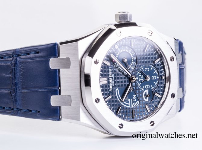 Audemars Piguet 26124ST.OO.D018CR.01 Royal Oak Dual Time - фото 2