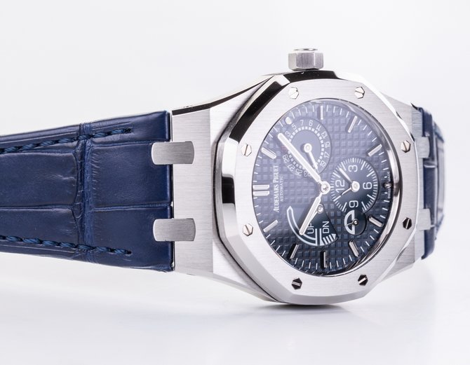 Audemars Piguet 26124ST.OO.D018CR.01 Royal Oak Dual Time - фото 13