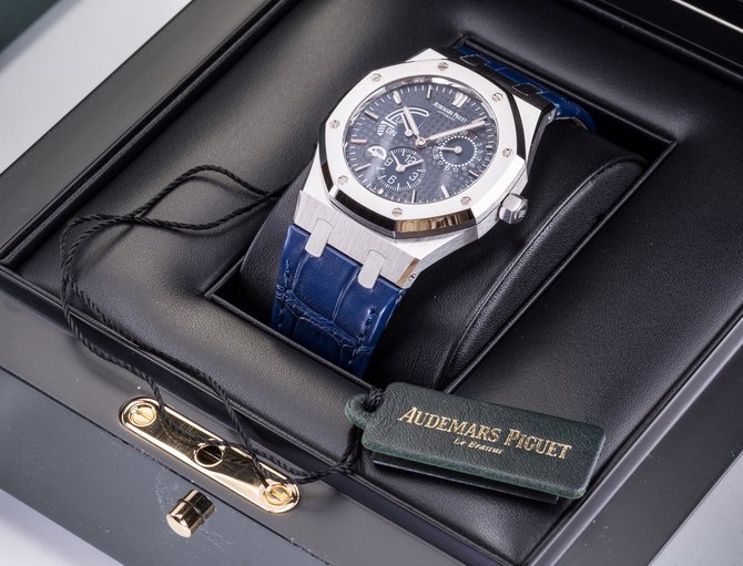 Audemars Piguet 26124ST.OO.D018CR.01 Royal Oak Dual Time - фото 15