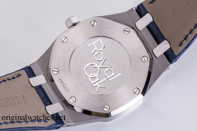 Audemars Piguet 26124ST.OO.D018CR.01 Royal Oak Dual Time - фото 11