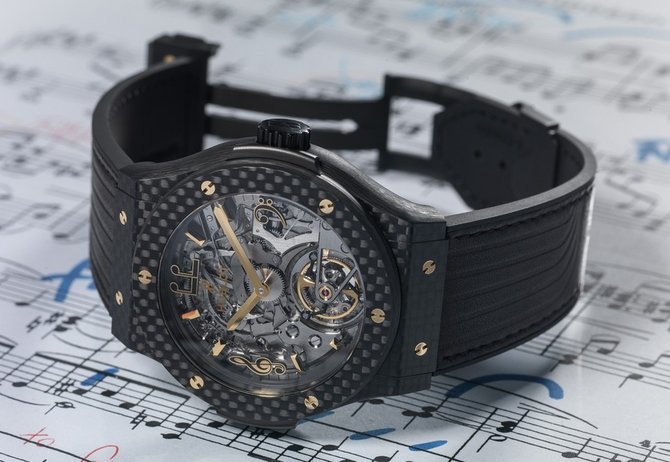 Hublot 504.QX.0180.VR.LAL16 Classic Fusion Tourbillon Cathedral Minute Repeater Carbon Lang Lang - фото 3