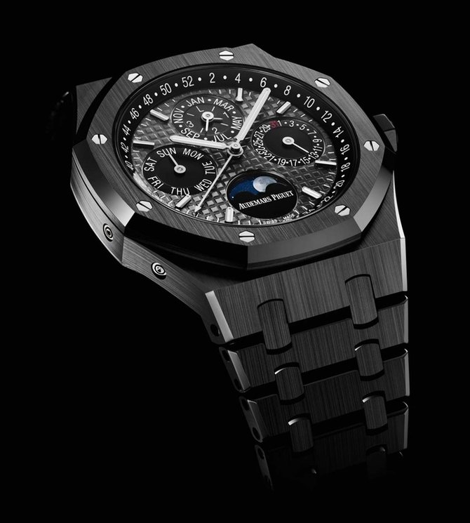 Audemars Piguet 26579CE.OO.1225CE.01 Royal Oak Perpetual Calendar Black Ceramic - фото 4
