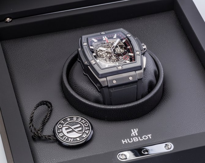 Hublot 601.CI.0173.RX Spirit of Big Bang Black Magic - фото 11
