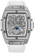 Hublot Часы Hublot Spirit of Big Bang 647.NE.2070.RW.1204 Moonphase Titanium Diamonds