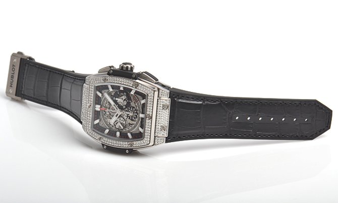 Hublot 601.NX.0173.LR.1704 Spirit of Big Bang Titanium Pave Diamond - фото 2