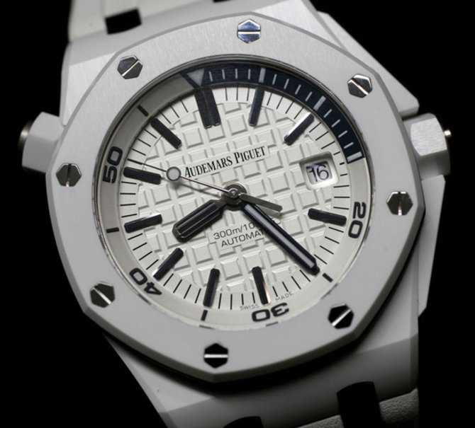 Audemars Piguet 15710ST.OO.A010CA.01 Royal Oak Offshore Diver - фото 3